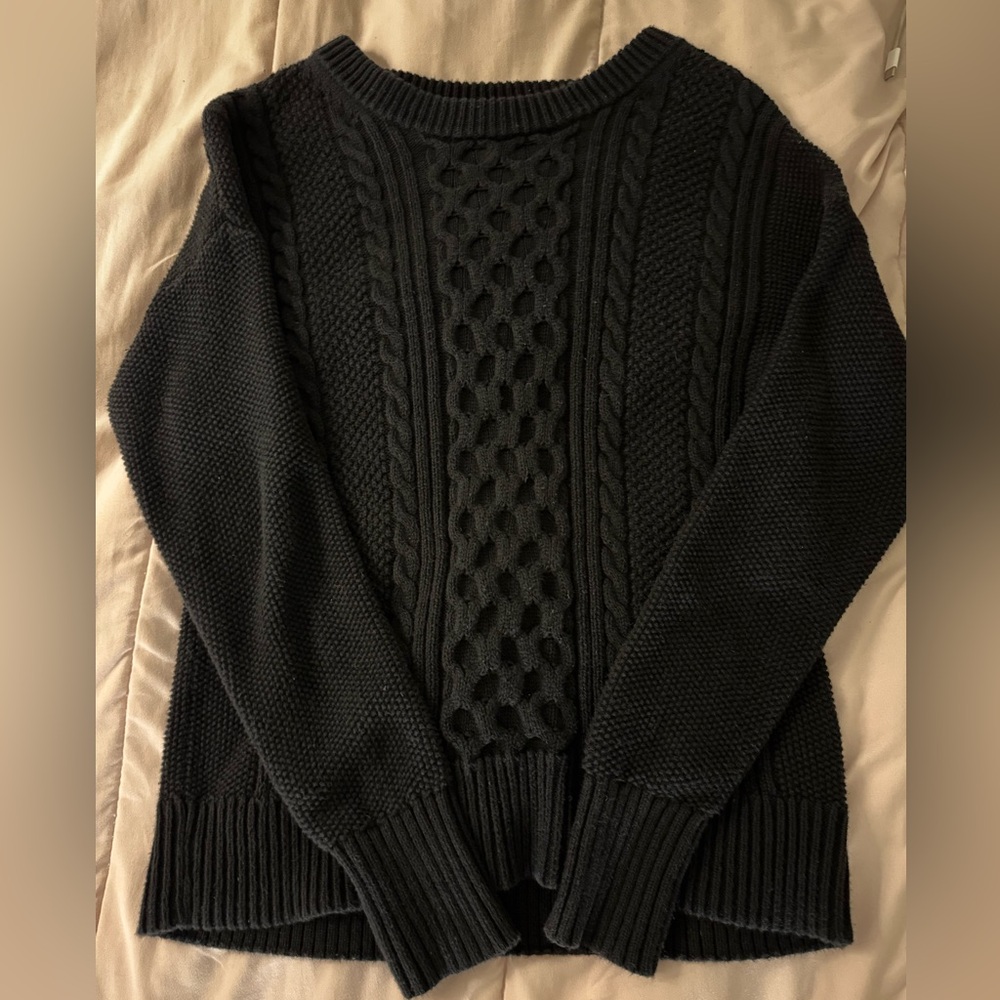 XS black GAP cableknit sweater